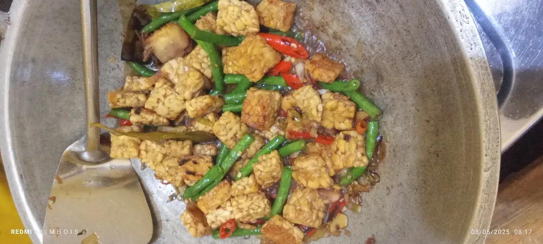 Oseng tempe yang bakal buat nasi cepat habis