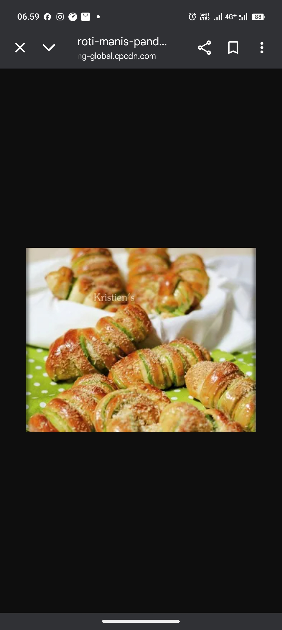 Roti manis Pandan Soft Roll yang enak