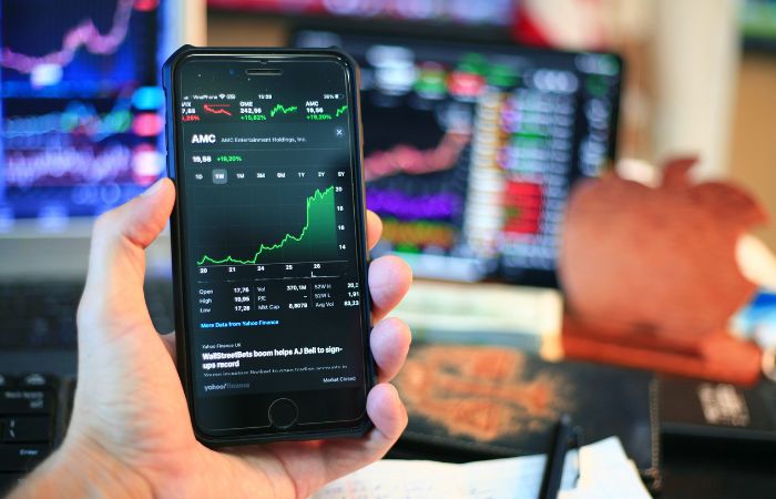 Platform trading crypto terbaik yang dirancang untuk memenuhi kebutuhan Anda! Dengan teknologi terbaru. (RadarMadura.id)