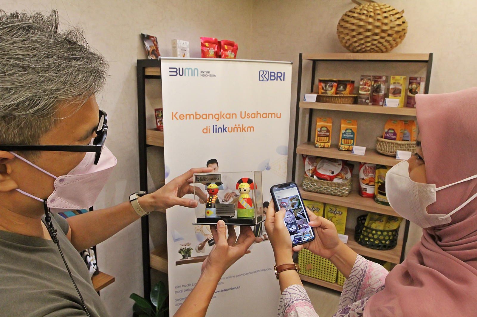 DIGITALISASI: LinkUMKM merupakan bentuk nyata komitmen BRI dalam memberdayakan UMKM secara sistematis