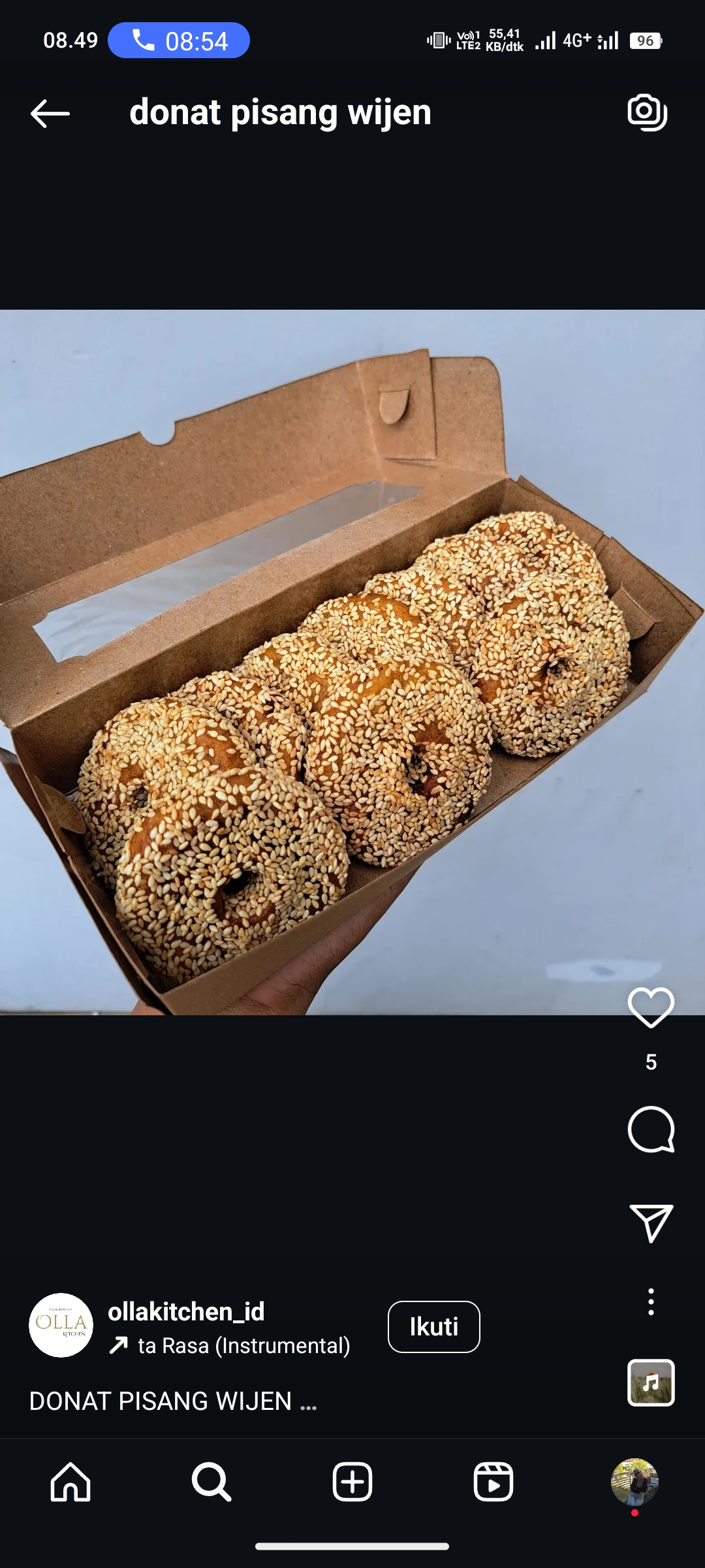 Donat Pisang Wijen