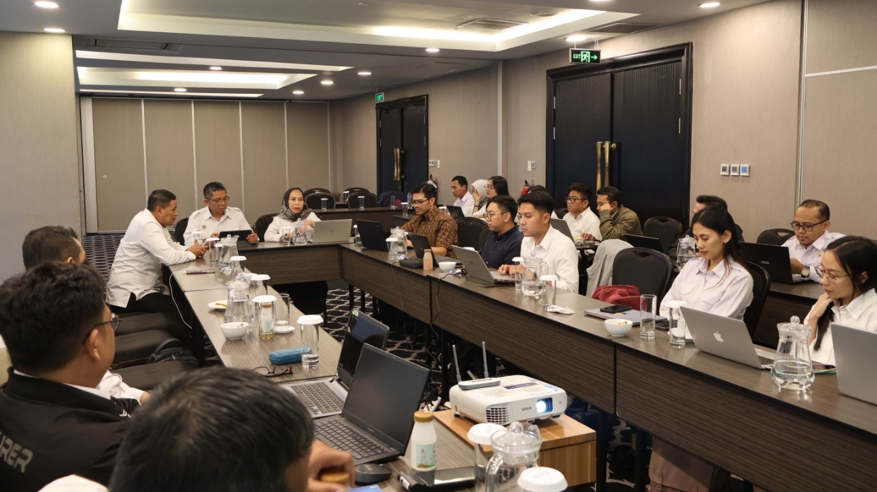 Suasana rapat di kementerian Badan Gizi Nasional (BGN)