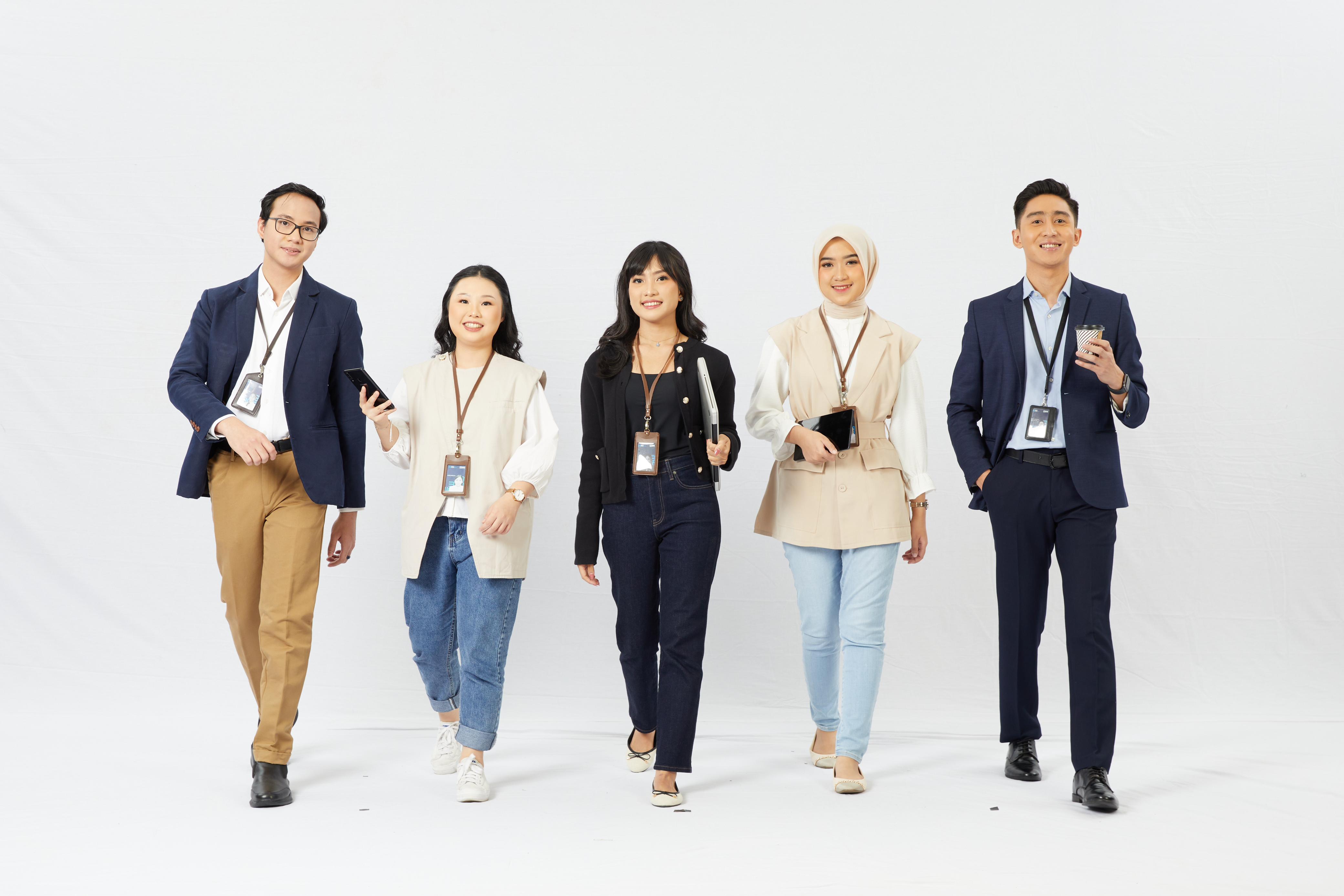ANDAKAH YANG KAMI CARI: BRI membuka peluang untuk generasi muda berkarir di BRI.