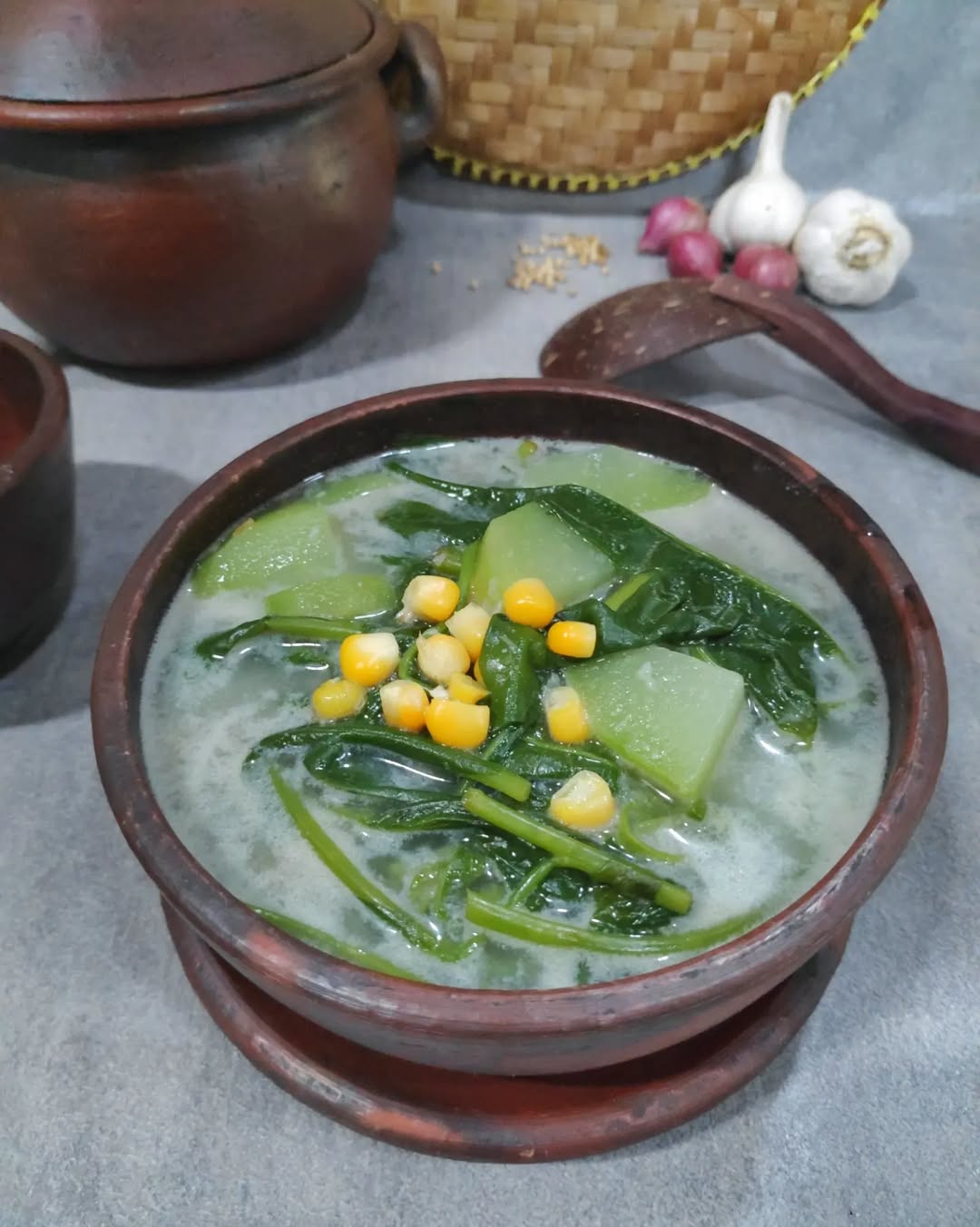 Kenikmatan masa kecil dari bobor kangkung