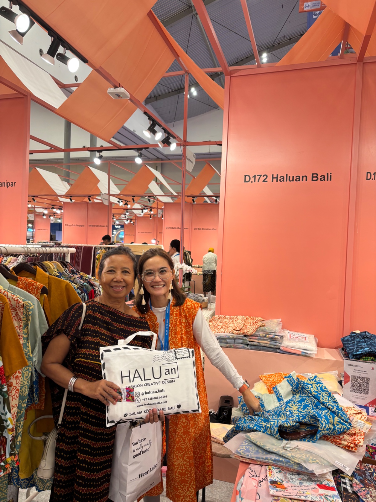 GO INTERNASIONAL: Haluan Bali, brand fashion asal Jimbaran bisa tembus pasar global berkat binaan BRI.