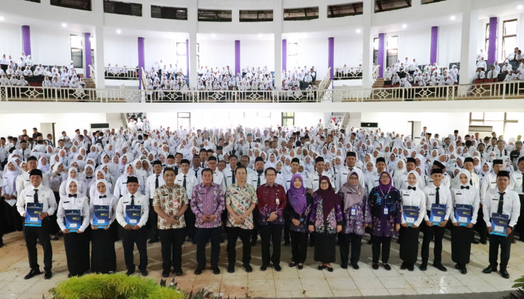 Peserta PPPK dan CPNS yang resmi dinyatakan lolos.