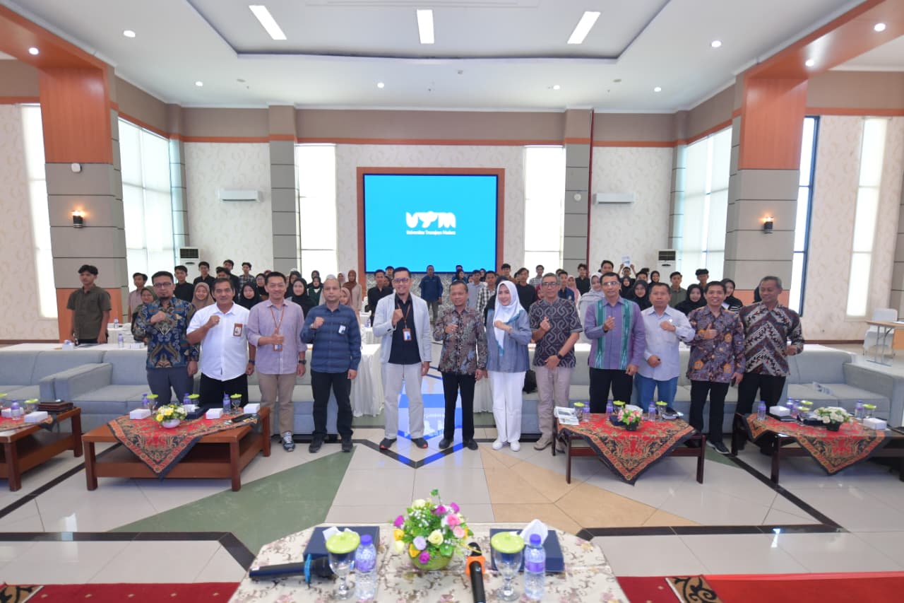KOMPAK: Kepala BPJS Kesehatan Cabang Pamekasan Nuzuludin Hasan dan tim serta Rektor UTM Prof. Dr. Syafi