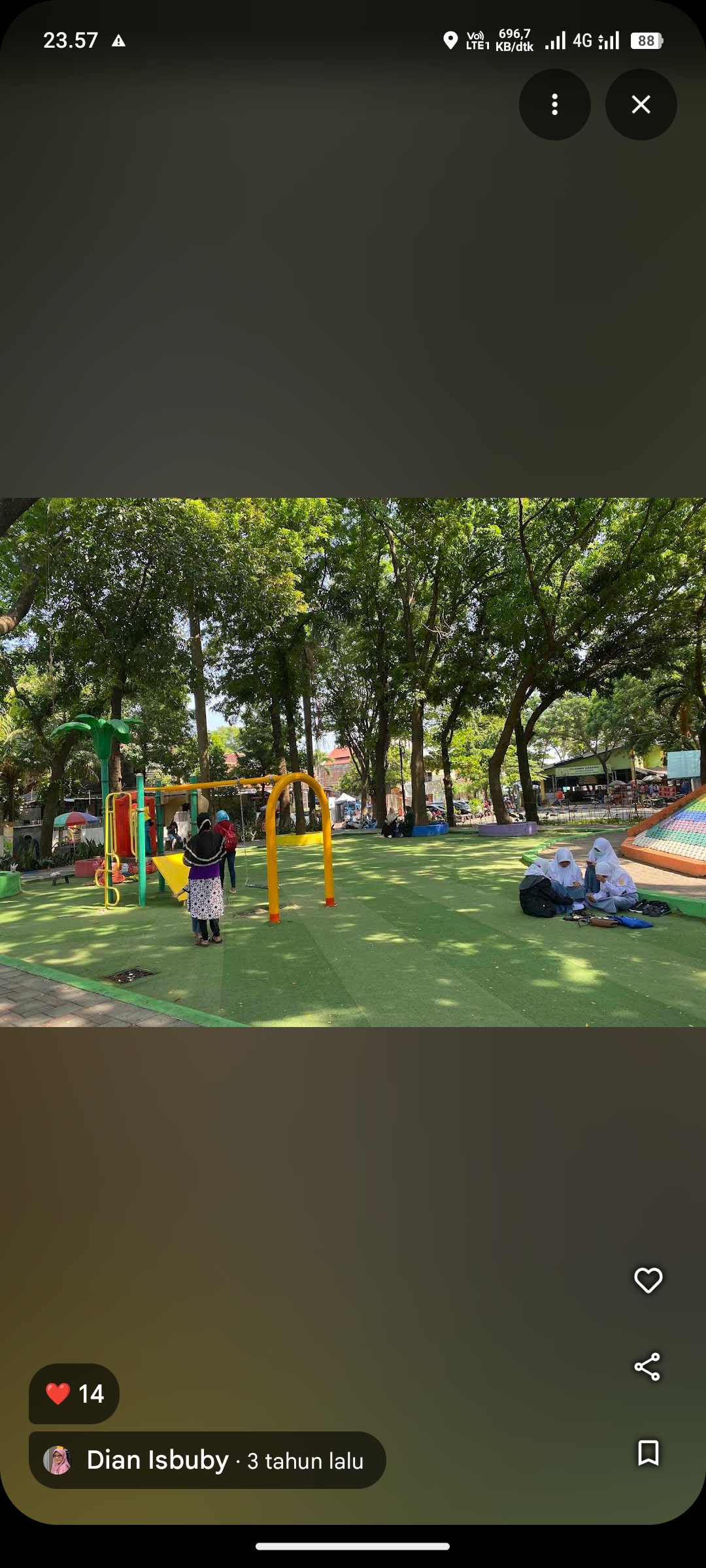 Taman Kebun Rojo Jombang