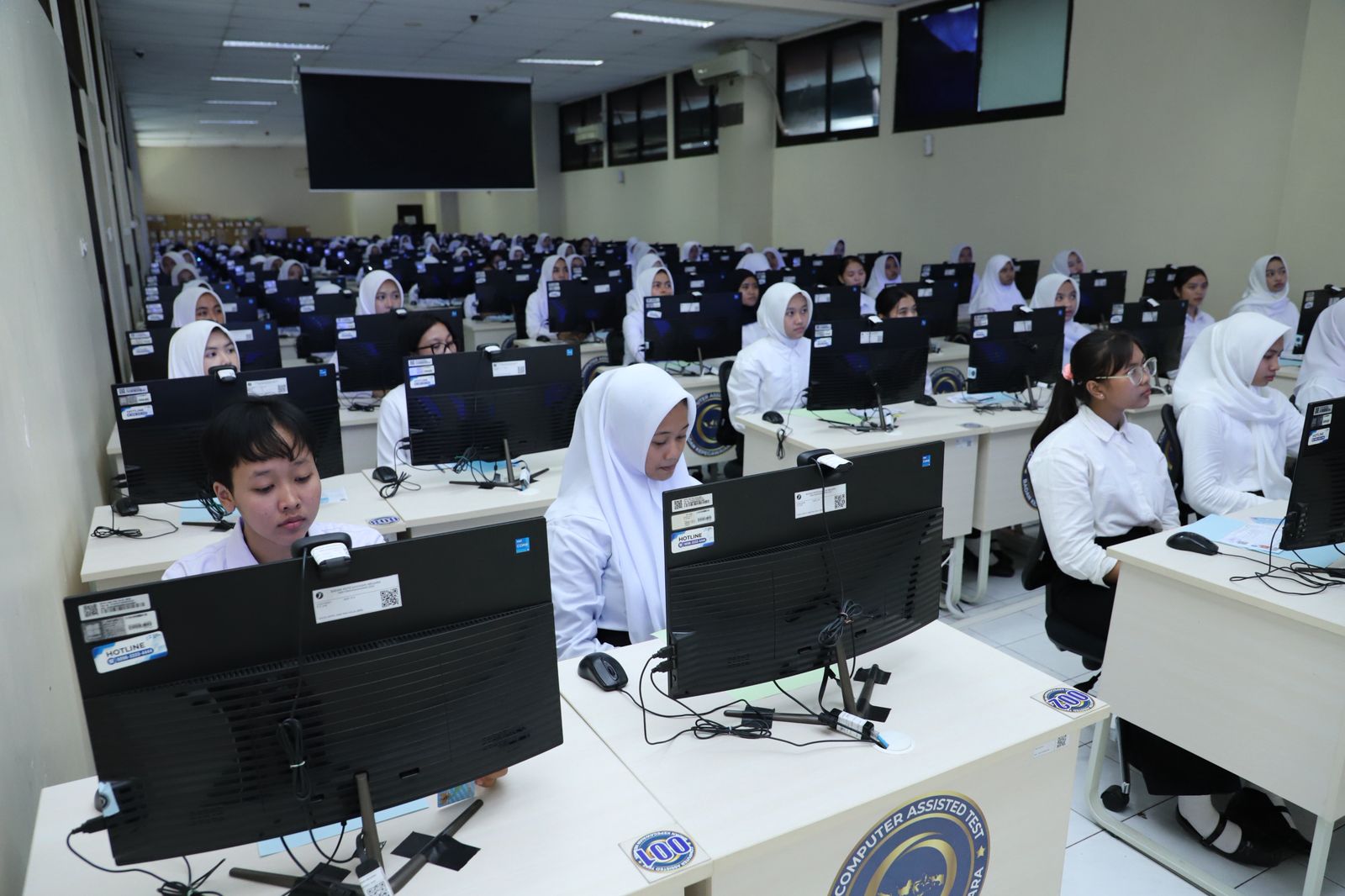 Persiapkan diri dengan baik untuk tes SKD