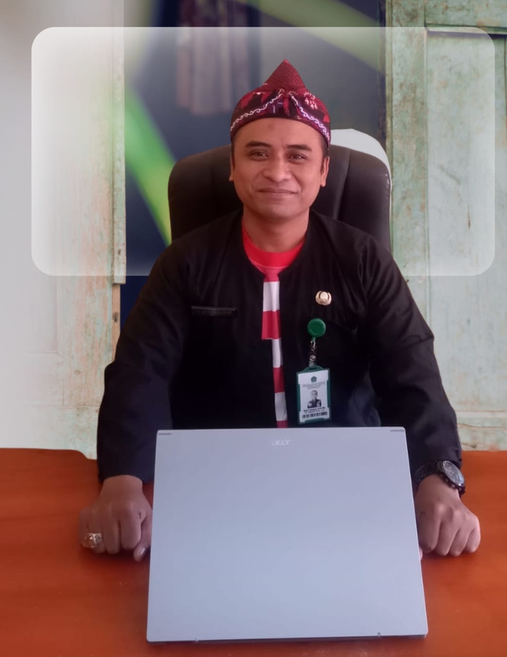 Nurul Hidayat, Guru SDN Tampojung Pregi