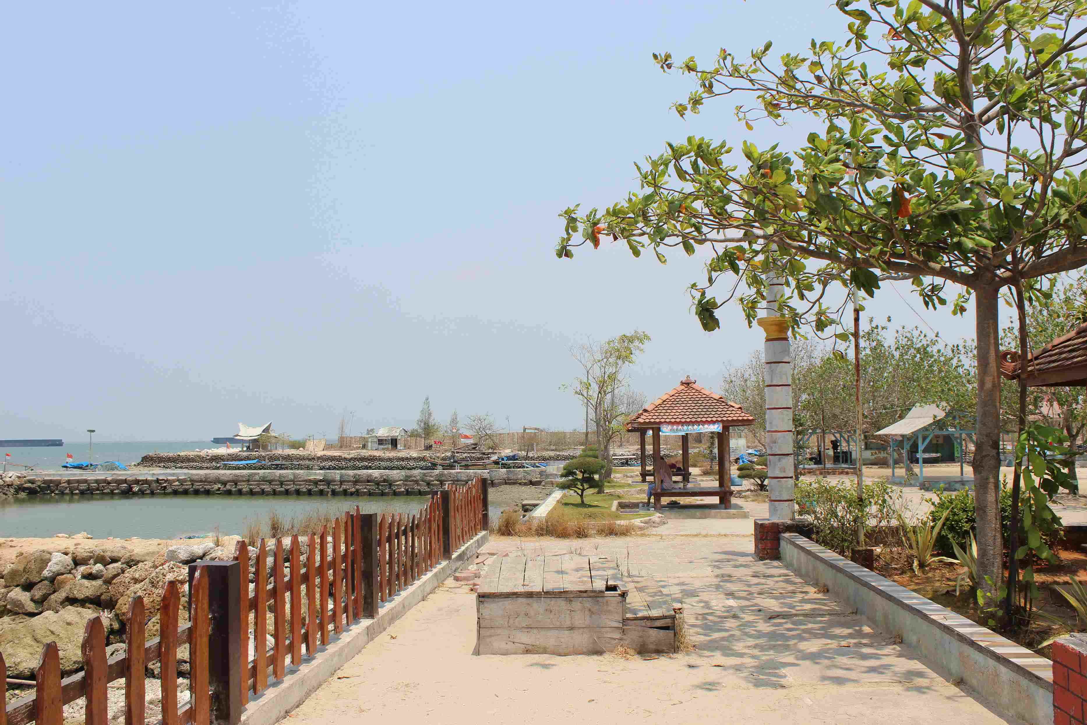 Pantai Dalegan