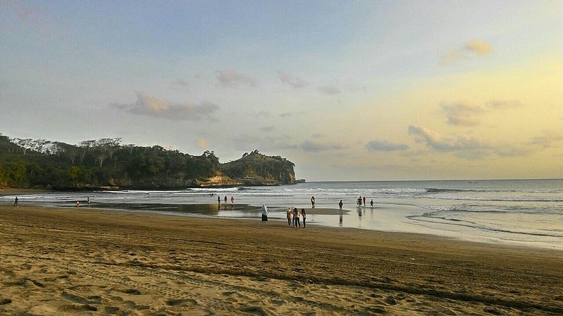Pantai Serang blitar yang bikin pengen balik lagi