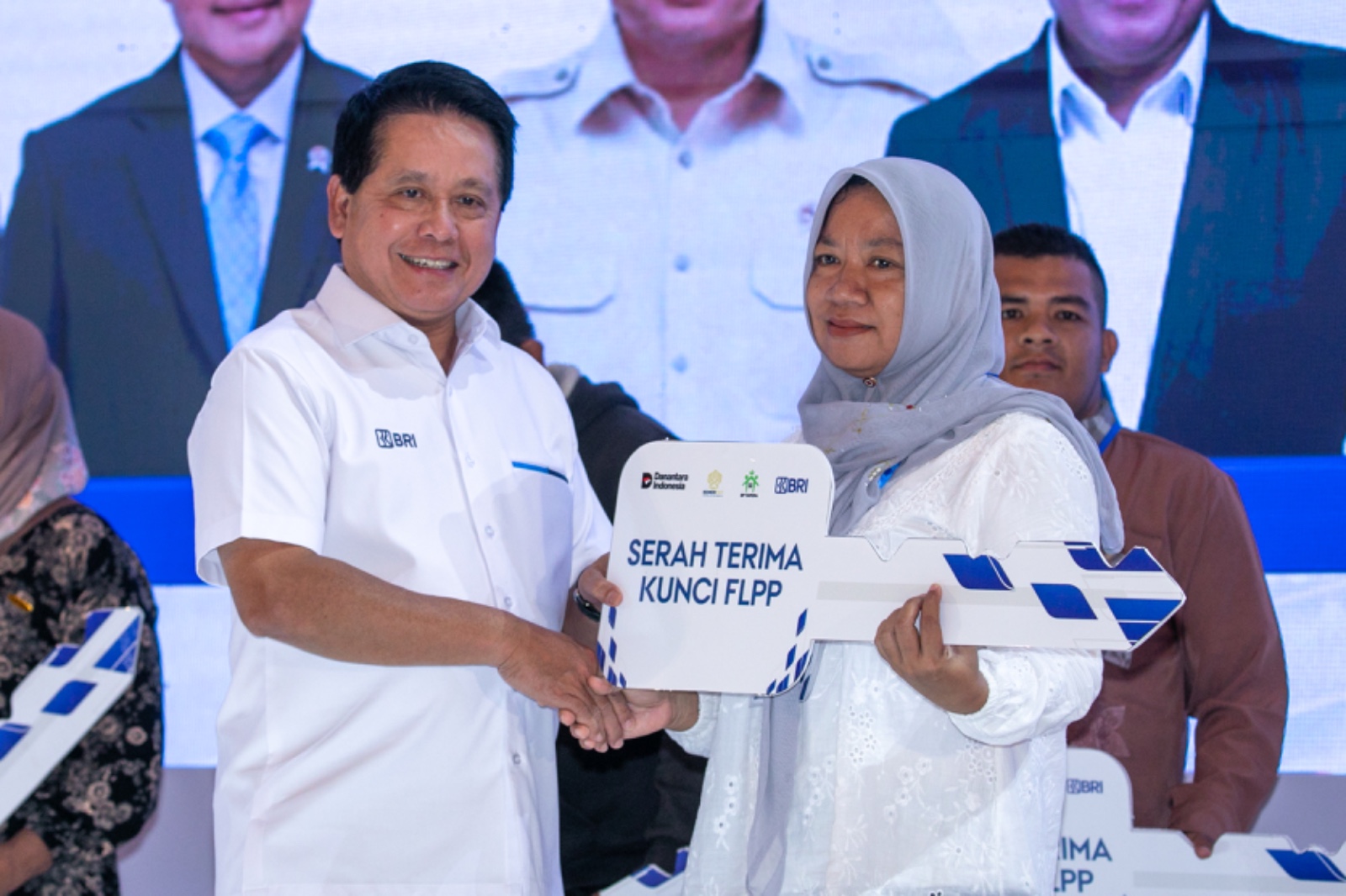 KESEMPATAN TERBAIK: BRI memberikan program kredit perumahan murah untuk masyarakat.