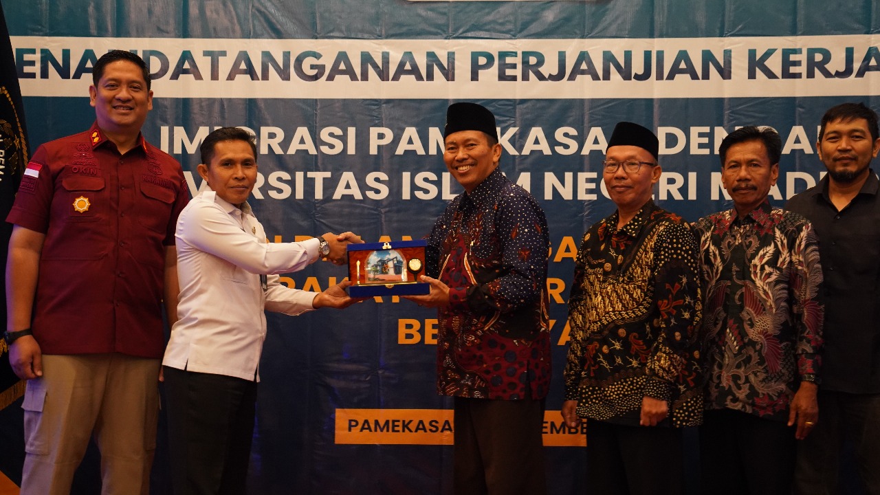 KOLABORASI: Kantor Imigrasi Pamekasan bekerjasama dengan UIN Madura dalam percepatan akselerasi Menteri Imigrasi di Azana Hotel Pamekasan pada Rabu (6/11/2025).