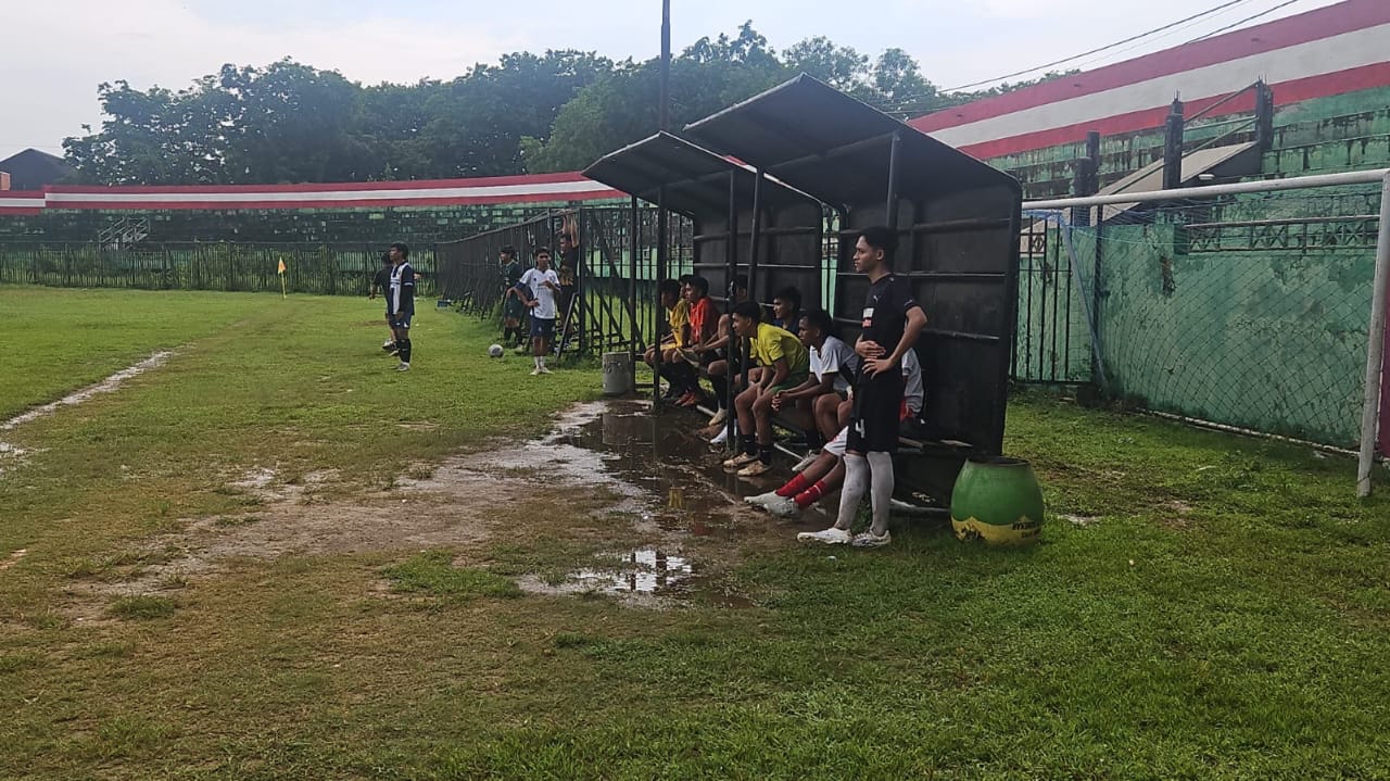 FOKUS: Proses seleksi pemain Perssu Madura City yang berlangsung di Stadion A Yani di Desa Pabian, Kecamatan Kota Sumenep, berlangsung ketat, Kamis (20/11).