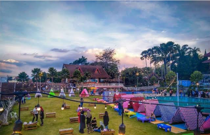 Rkomendasi penginapan dekat lokasi kusuma agro wisata