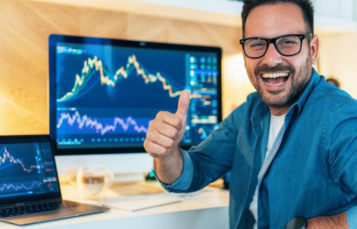 Banyak trader lokal justru memilih untuk meningkatkan porsi Bitcoin (BTC) dan Ethereum (ETH), sambil memangkas altcoin berisiko tinggi saat pasar global volatil. (Radarbangkalan.id)