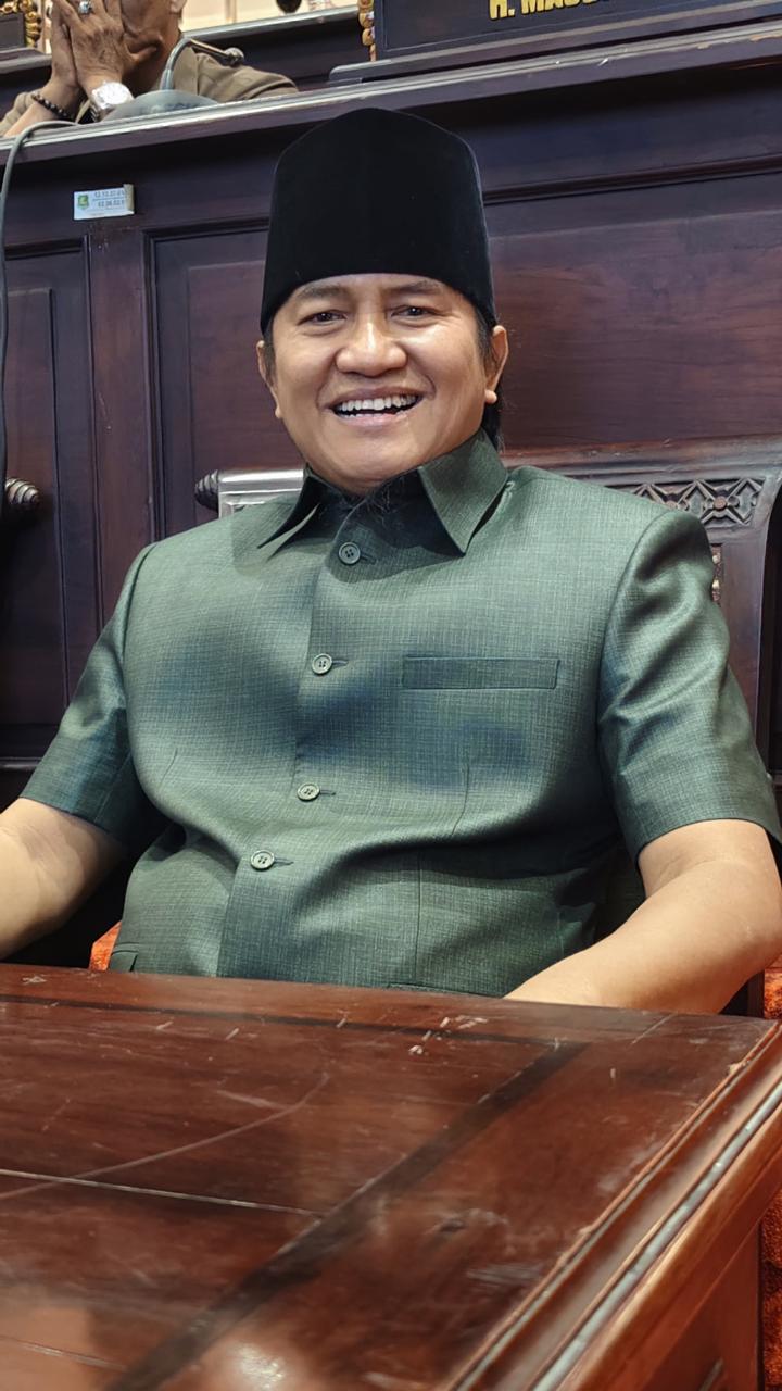 AKHMADI YASID, anggota Fraksi PKB DPRD Sumenep