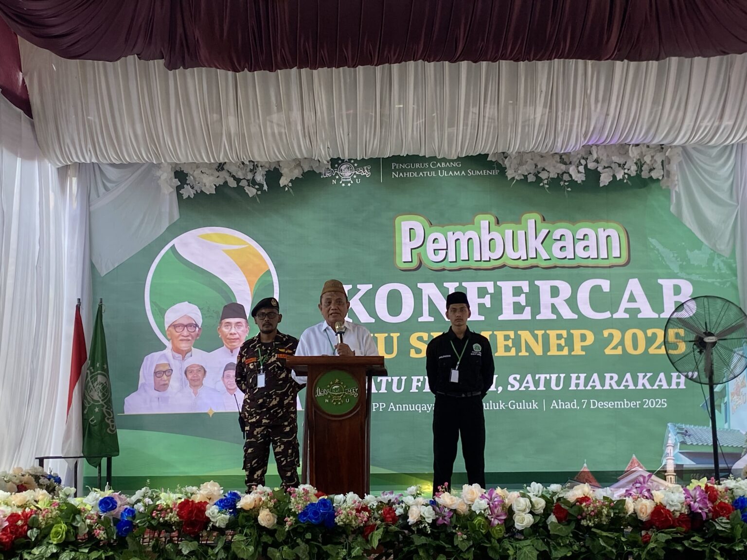 TEGAS: Ketua PCNU Sumenep Periode 20202025,  menyampaikan sambutan dalam pembukaan konfercab di Ponpes Annuqayah Latee, Guluk-Gukuk, Sumenep, Minggu (7/12).