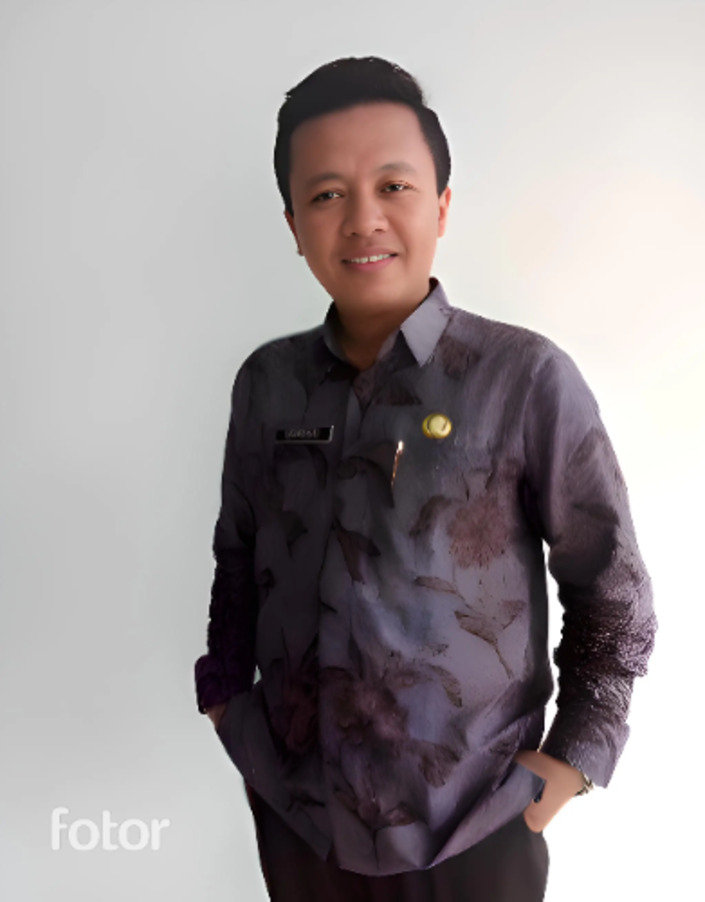 Zainullah, S.Pd.I.  M.Pd.I., guru SMKN 2 Pamekasan, Jawa Timur