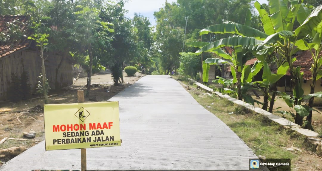 TUNTAS: Pembangunan jalan rabat beton di Dusun Ombaran, Desa Gunung Rancak, Kecamatan Robatal selesai dibangun beberapa waktu lalu.