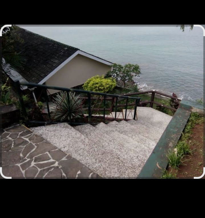 Staycation dengan view pantai