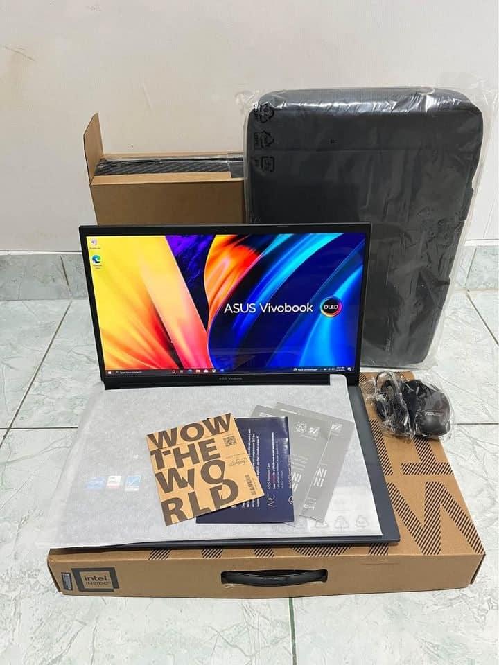 Unboxing Asus Vivobook S15 OLED