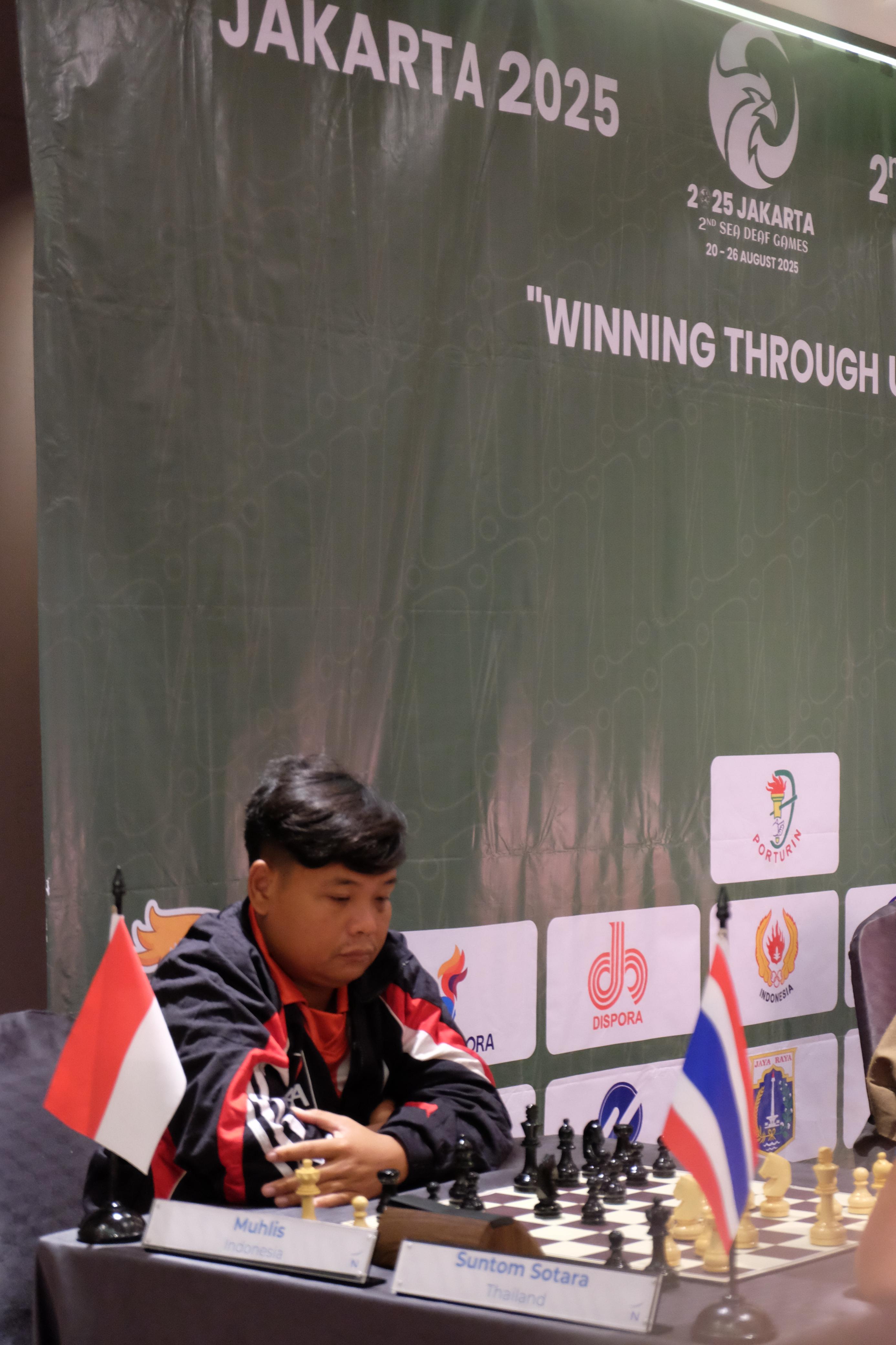 BERPRESTASI: Atlet Percasi Sampang Muhlis bertanding dalam kejuaraan SEA Deaf Games 2025 di Jakarta, Senin (25/8/2025).