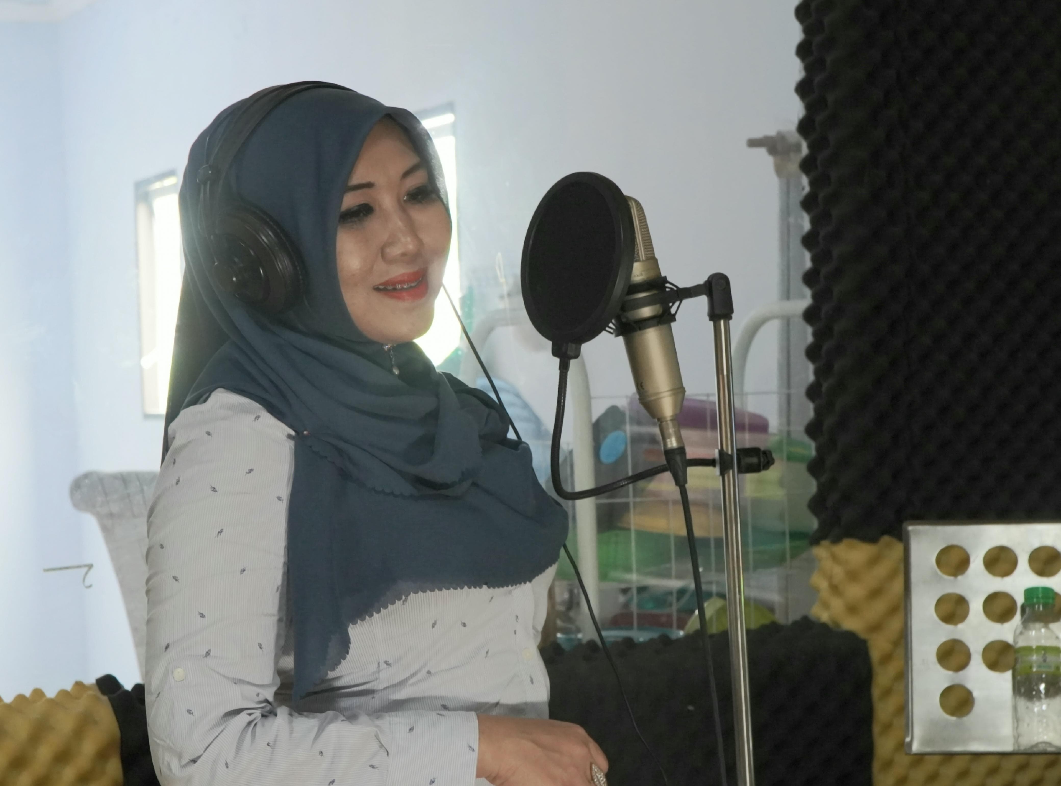 Lia Istifhama senator DPD RI dapil Jawa Timur