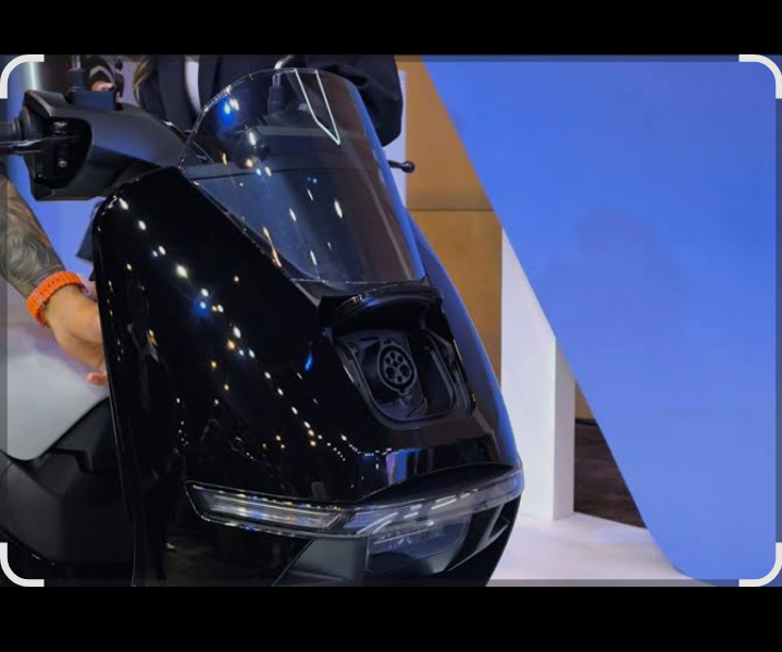 Desain terbaru motor listrik honda U-c3