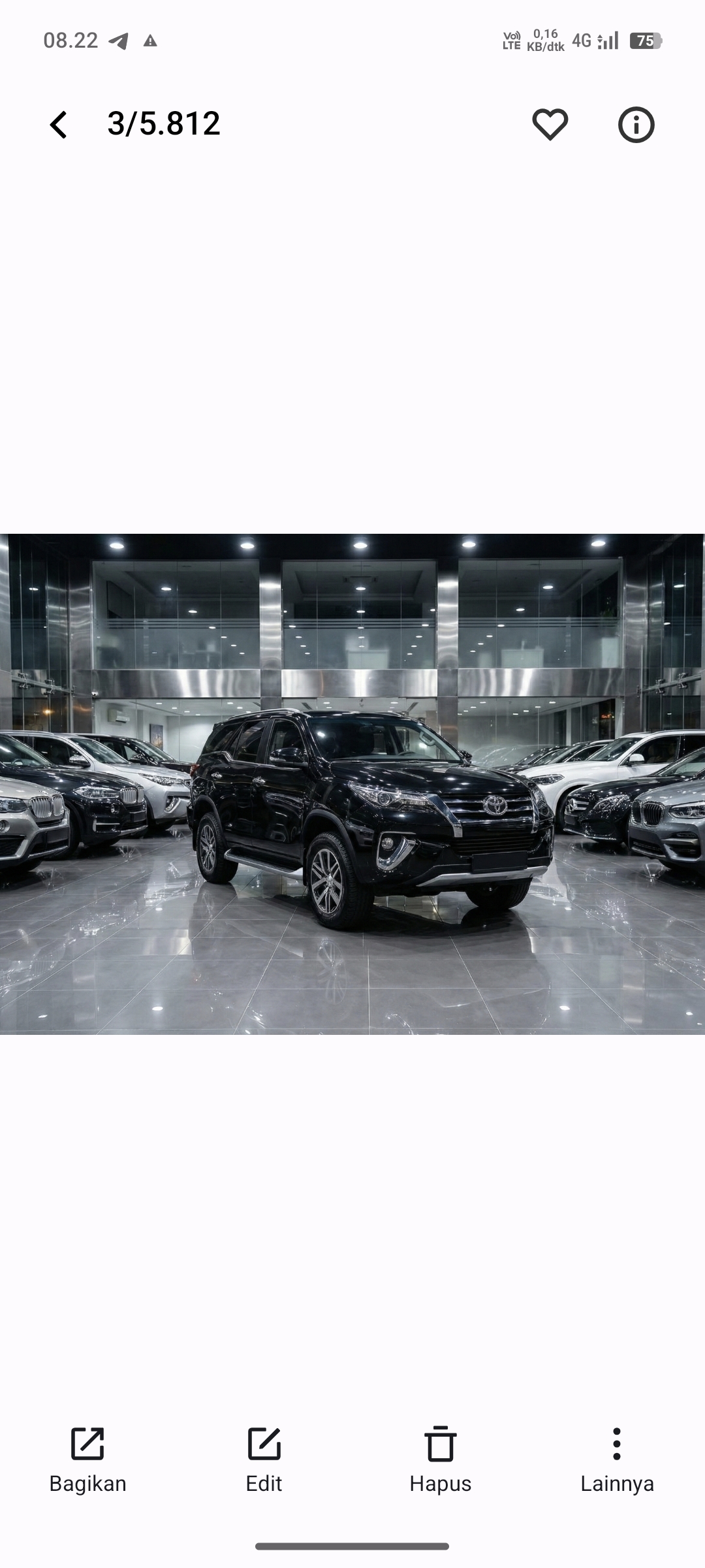 Ilustrasi Toyota Kijang Shine Black 2026
