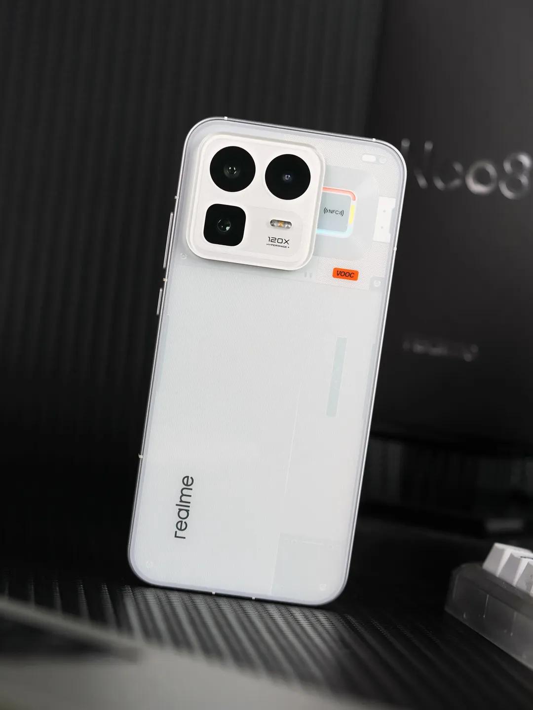 Realme Neo 8