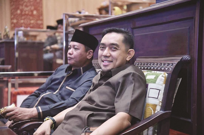FOKUS: Anggota Komisi I DPRD Sumenep saat mengikuti rapat paripurna di gedung dewan. (DPRD UNTUK JPRM)