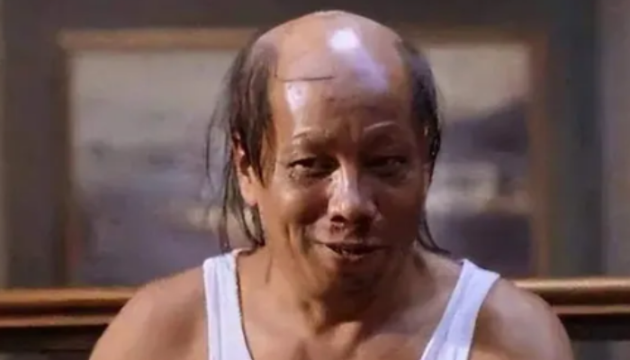 Aktor kawakan asal Hong Kong, Bruce Leung dalam cuplikan film Kungfu Hustle