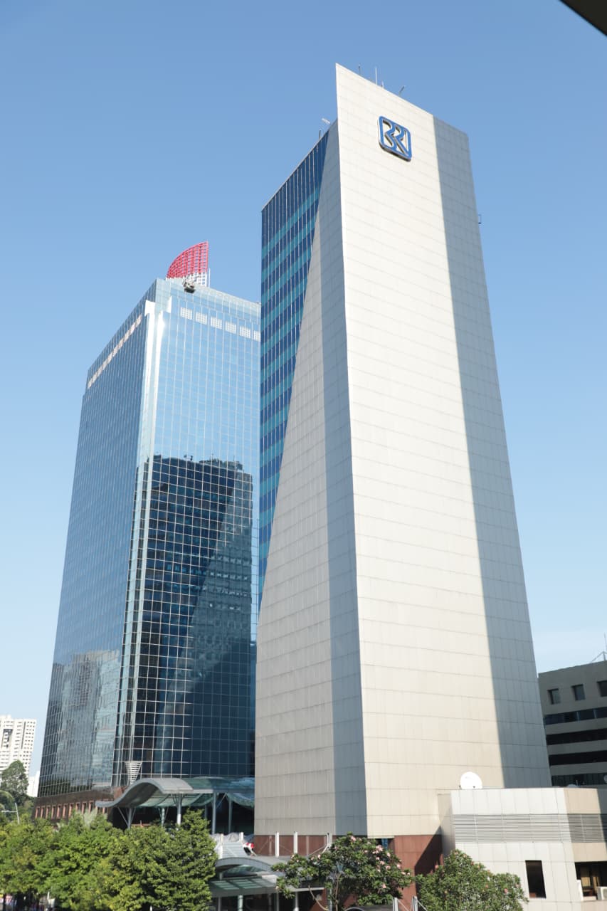 MEMBANGGAKAN: BRI mendapat penghargaan Bank ot the yeara 2025 di Indonesia oleh The Banker.