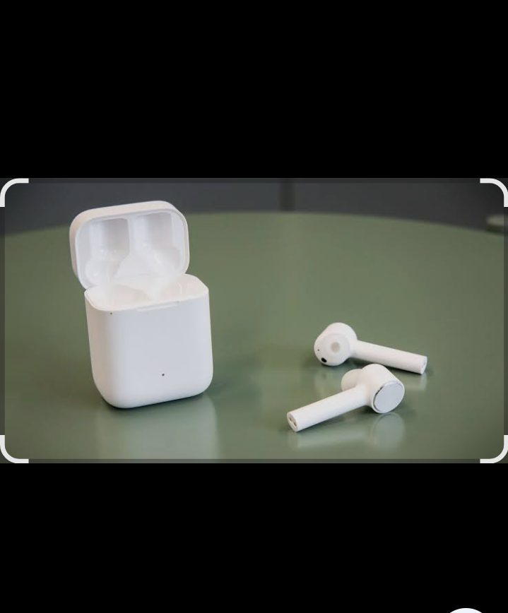 Di HyperOS 3.1, AirPods dapat merespons perintah dasar seperti play, pause, dan menjawab panggilan