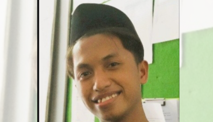 Moenzir A, Pustakawan Lubangsa