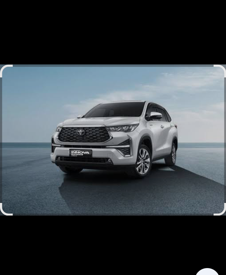 Varian paling bawah adalah Innova Zenix Hybrid G HV CVT yang menyasar pengguna keluarga modern