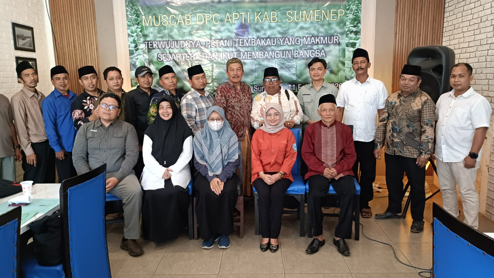 FOTO BERSAMA: Pengurus APTI Kabupaten Sumenep usai pemilihan, Rabu (11/2).