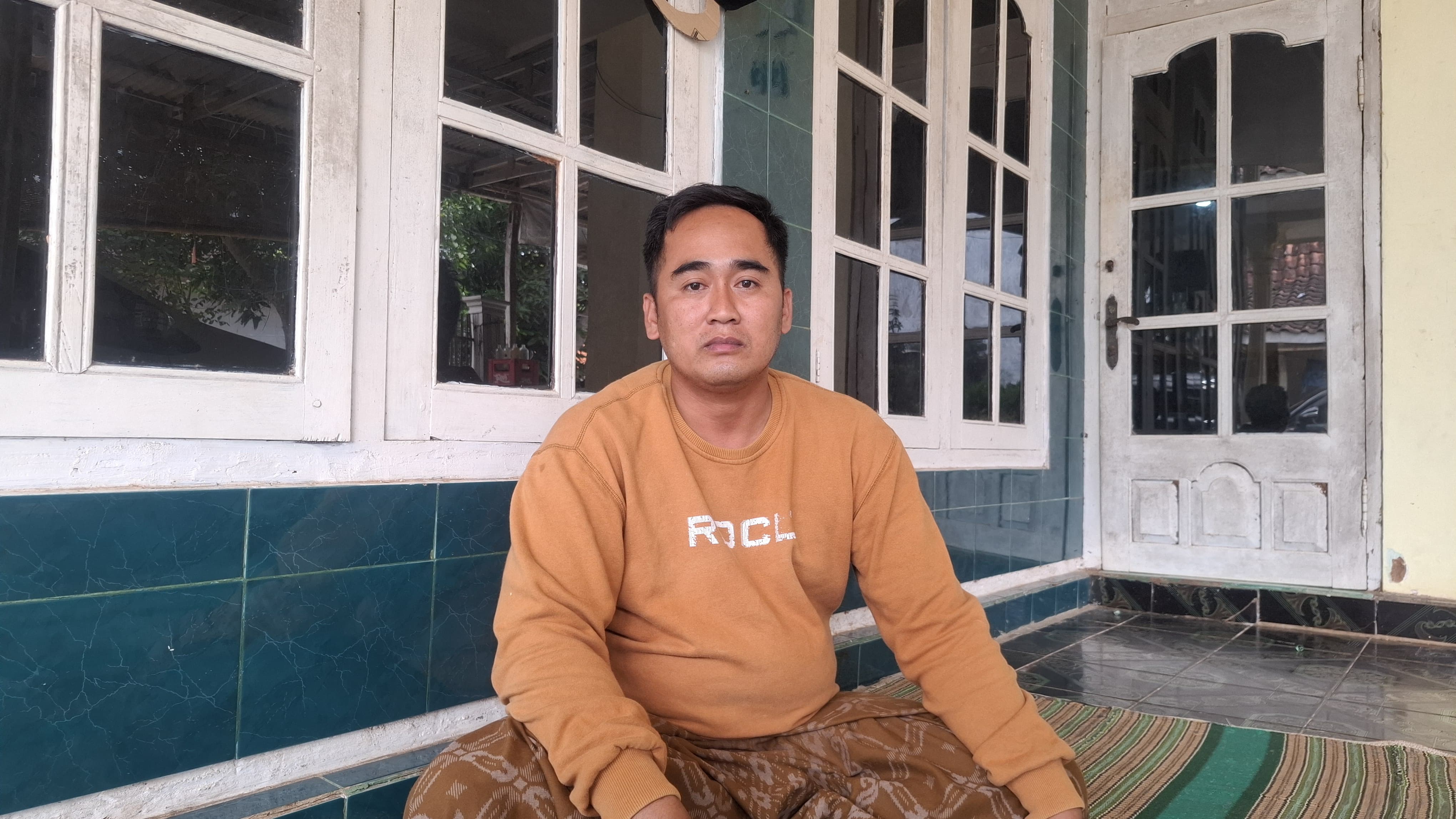 Iwan warga Desa Matanair, Kecamatan Rubaru, Kabupaten Sumenep