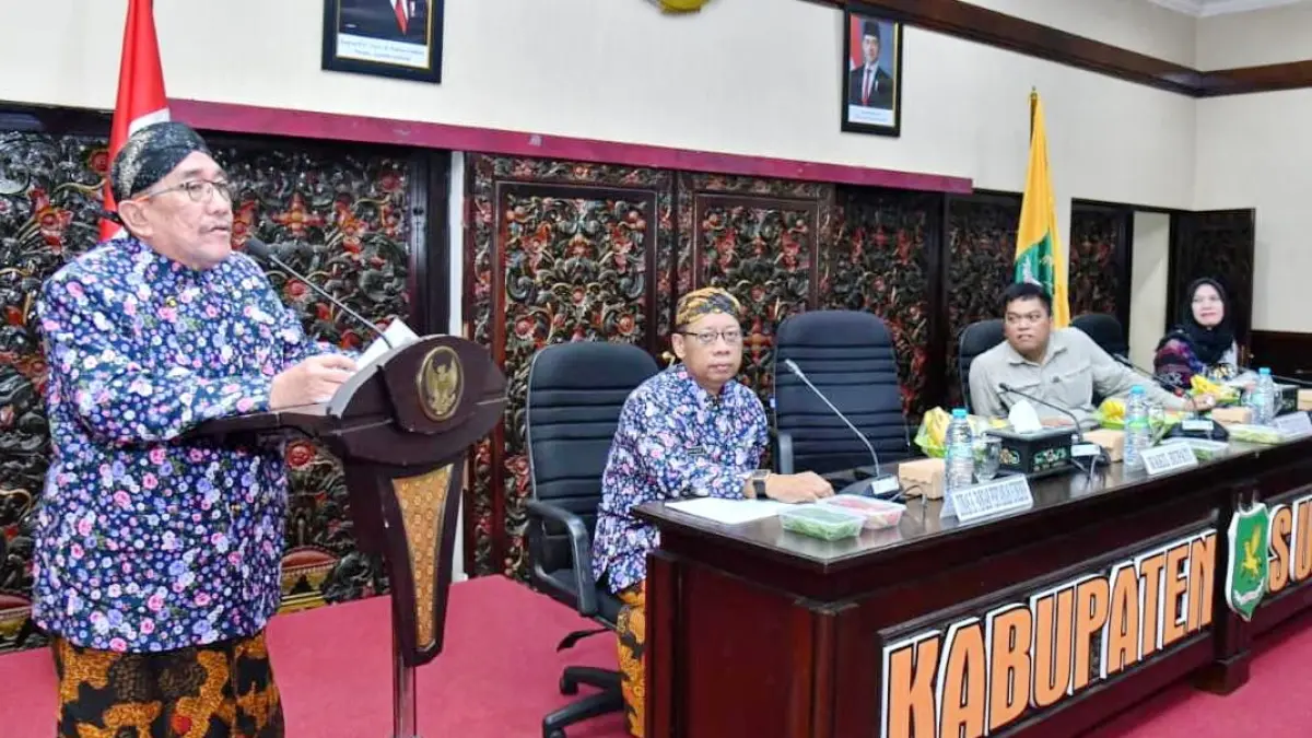 BERI ARAHAN: Wakil Bupati Sumenep Imam Hasyim memberikan sambutan dalam rakor HDDAP di Kantor Bupati, Kamis (16/4).
