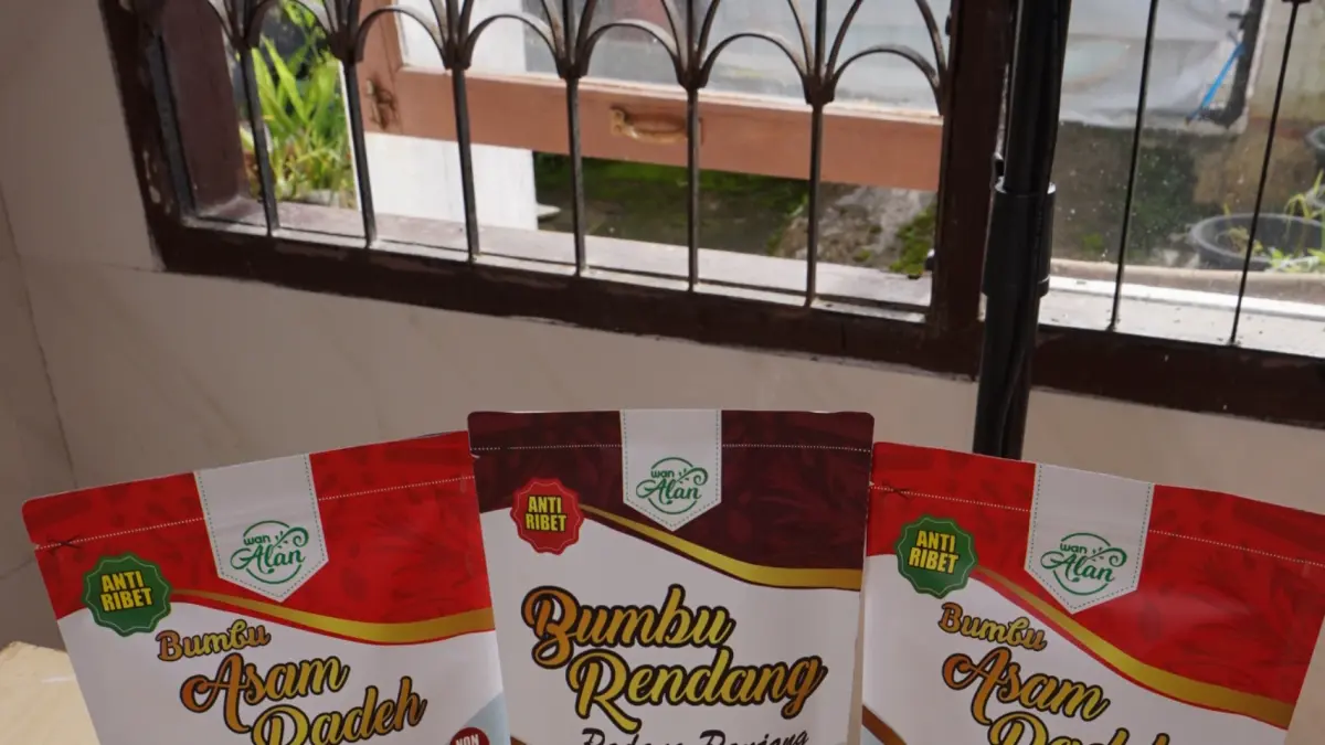 EKSPOR: Hasil produk olahan Wan Alan, usaha bumbu instan asal Kota Padang Panjang yang tembus luar negeri.