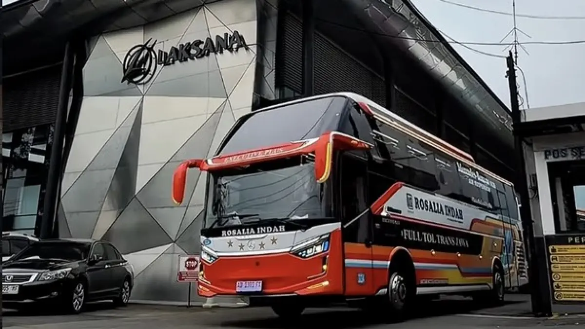 Bus Rosalia Indah 2026