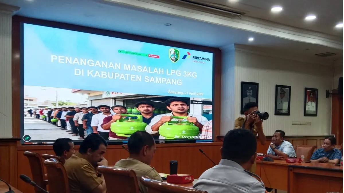 FOKUS: Pemkab menggelar rakor dengan Pertamina di aula Pemkab Sampang, Selasa (21/4).