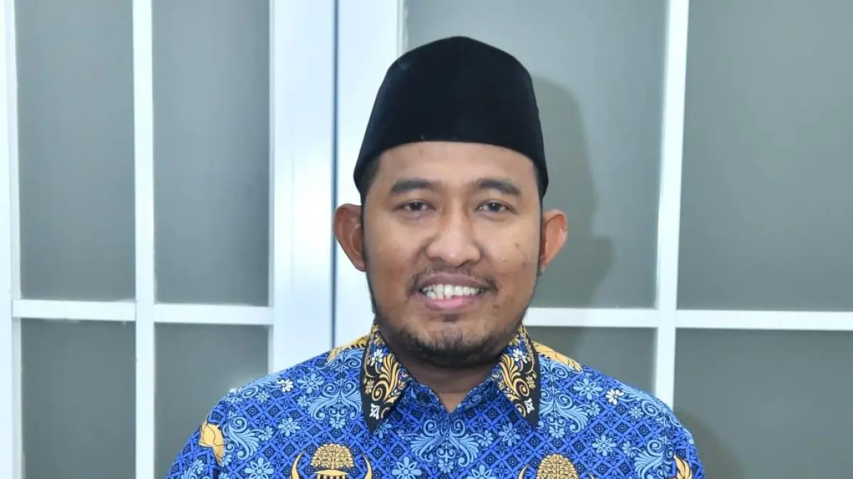 MERAKYAT: Bupati Sumenep Achmad Fauzi Wongsojudo.