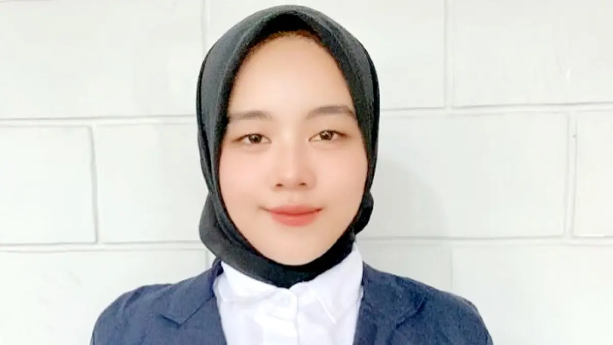 BERI PENDAPAT: Aktivis perempuan Yuliana. (YULIANA UNTUK JPRM)