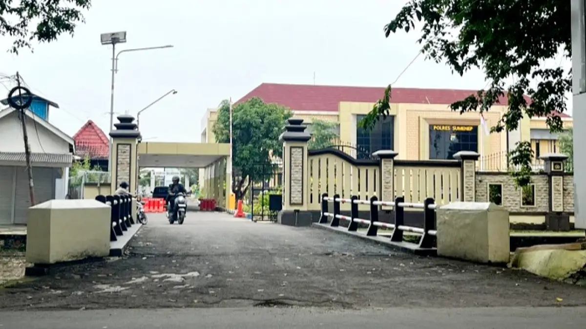MEGAH: Kantor Polres Sumenep berlokasi di Desa Pabian, Kecamatan Kota, Senin (27/4). (MOH. IQBAL/JPRM)