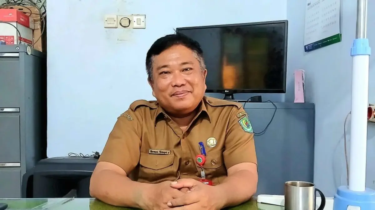 BANTAHAN: Kepala Dinsos Pamekasan Herman Hidayat.