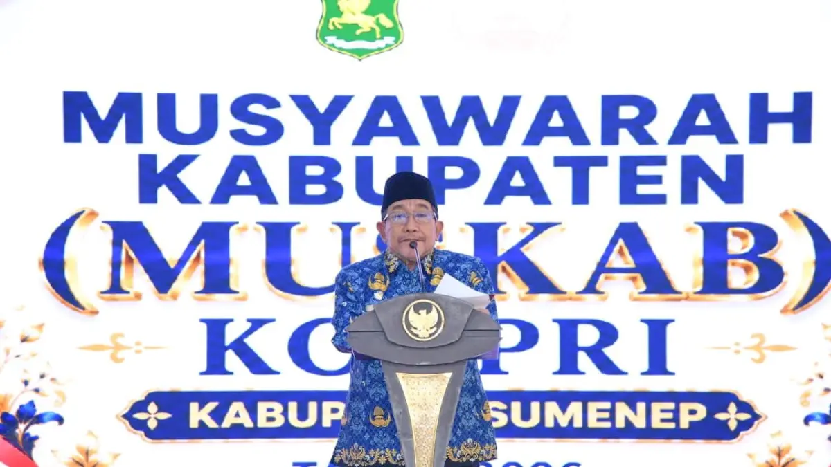 BERWIBAWA: Wakil Bupati KH Imam Hasyim menyampaikan sambutan saat Muskab Korpri Sumenep di Pendopo Agung Keraton, Sumenep, Selasa (12/5).&nbsp;