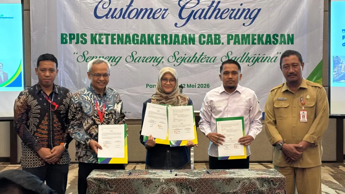 KOMITMEN: BPJS Ketenagakerjaan Cabang Pamekasan teken MoU dengan Bank BTN dan HIPMI Pamekasan pada Selasa (12/5). (MOH. ULIL AMRI FOR RM)